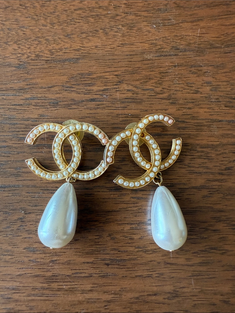Interlocking CC Pearl Drop Earrings
